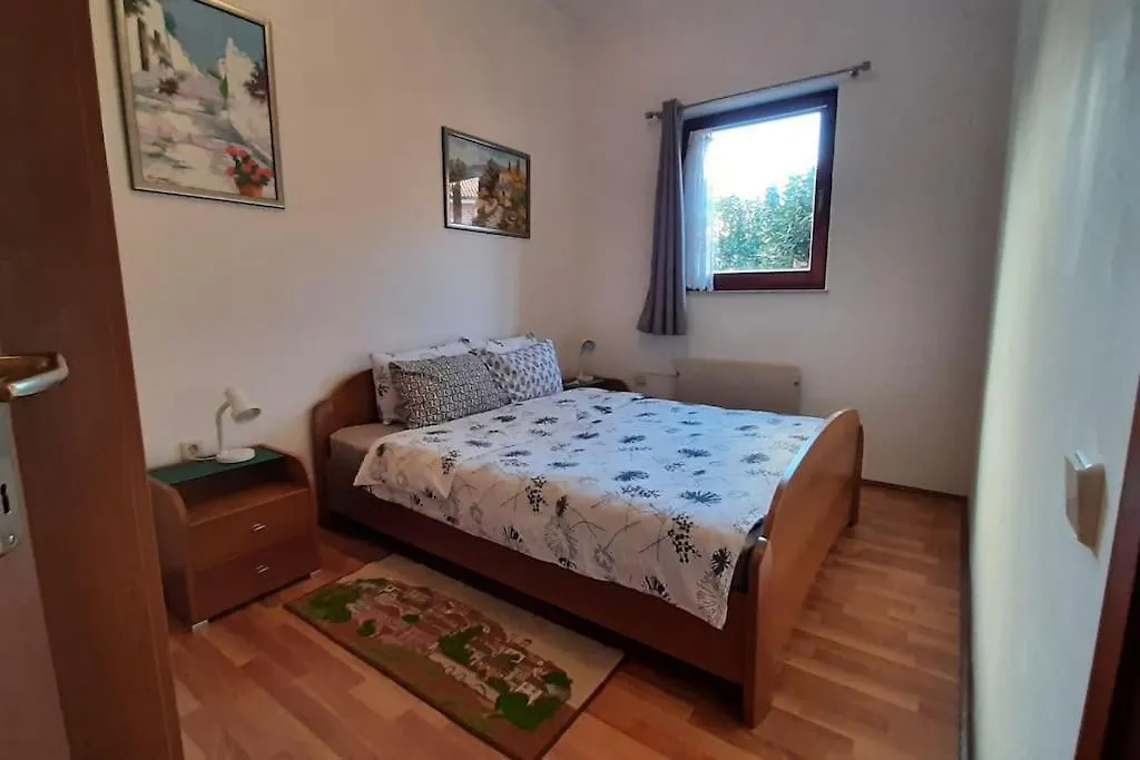 Apartment Quiet & Lovely Apartment-Icici