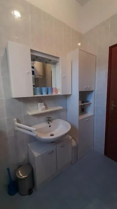 Lejlighed Quiet & Lovely Apartment-Ičići